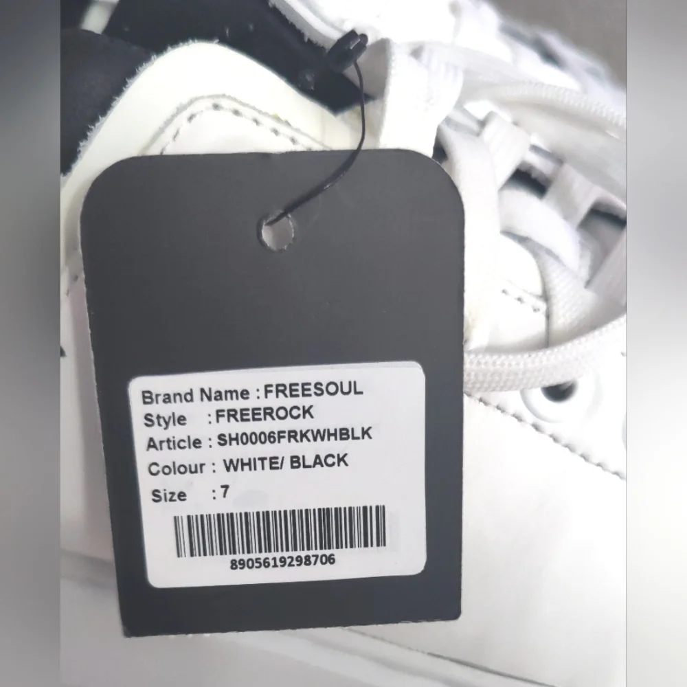 Freesoul White and Black Low-Top Athletic Shoes with Leather Upper‎ Size,,7.5